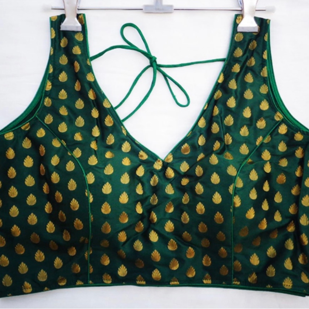 Deep green Saree blouse small